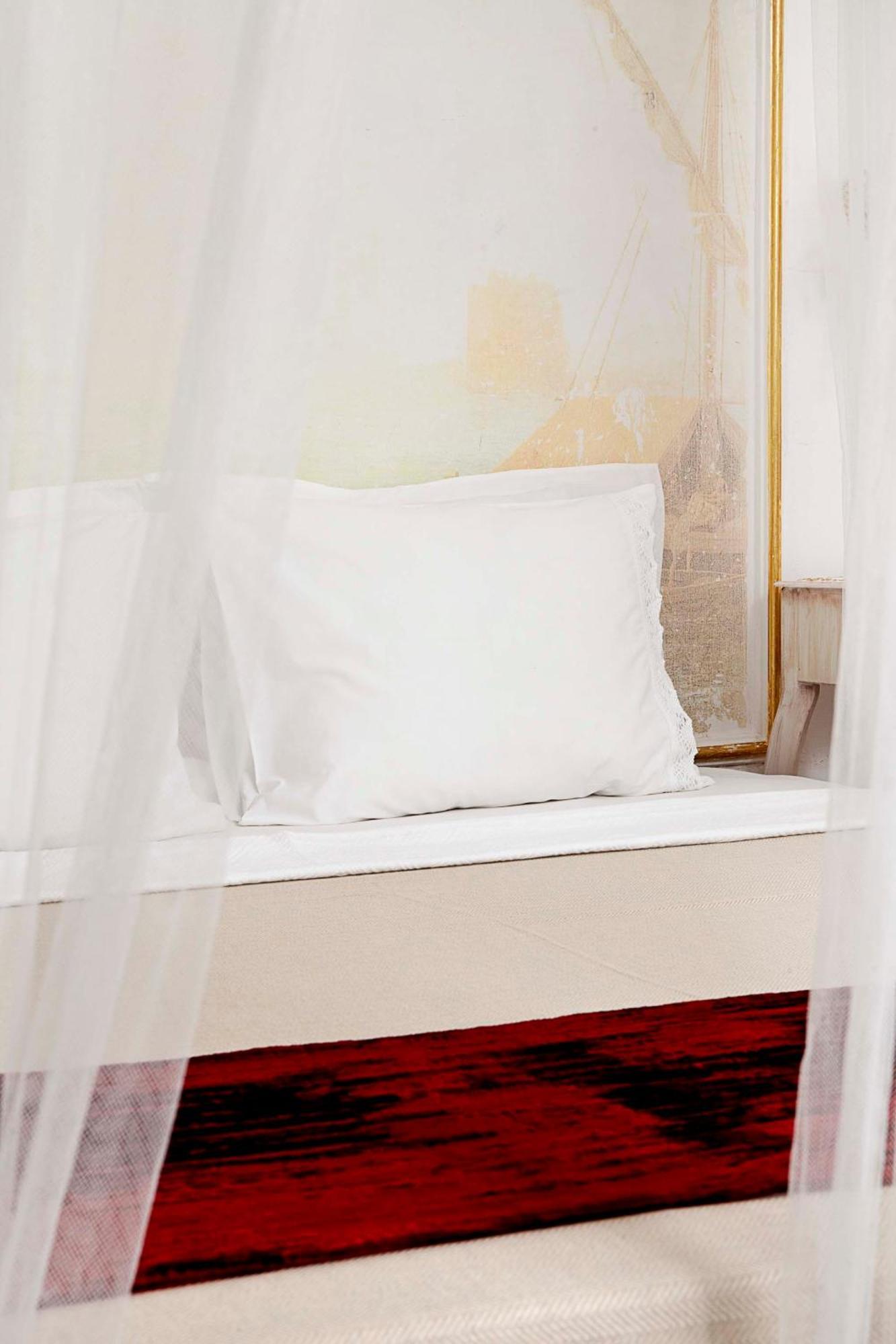 Moshinos Hotel Айвалык Номер фото